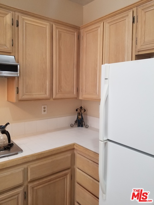 14050 Lemoli Way Hawthorne, CA 90250 - Photo 37 of 39