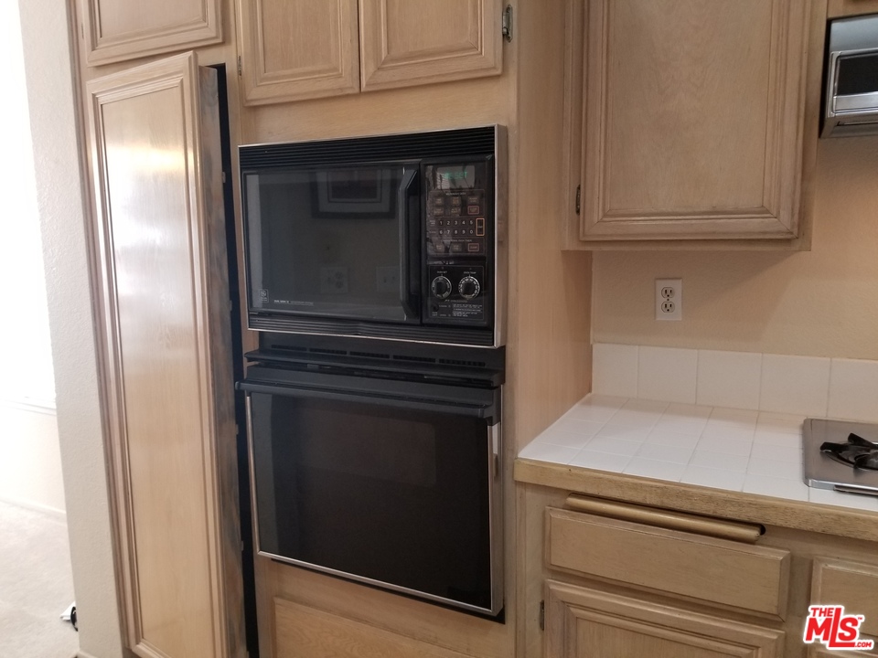 14050 Lemoli Way Hawthorne, CA 90250 - Photo 38 of 39