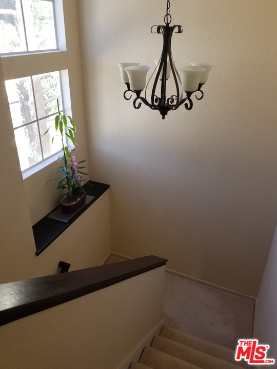 14050 Lemoli Way Hawthorne, CA 90250 - Photo 9 of 39