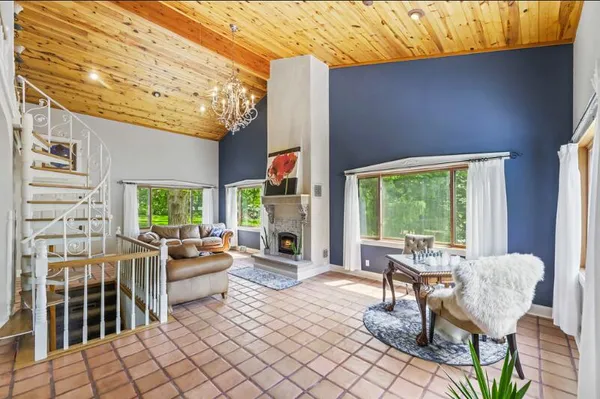 $1,425,990 | 205 Kummrow Court, Wales, WI 53183