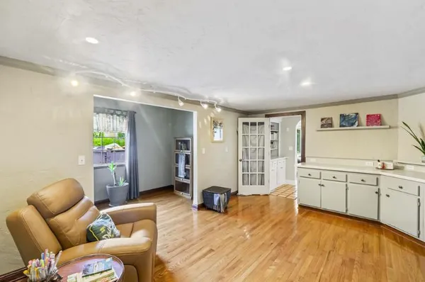 $1,425,990 | 205 Kummrow Court, Wales, WI 53183