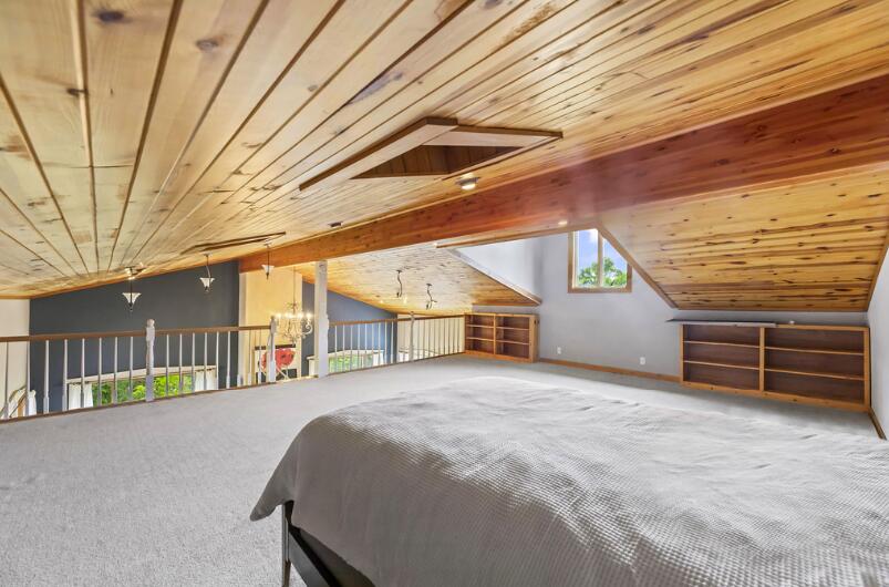 205 Kummrow Court Wales, WI 53183 - Photo 18 of 67 Loft above Great Room