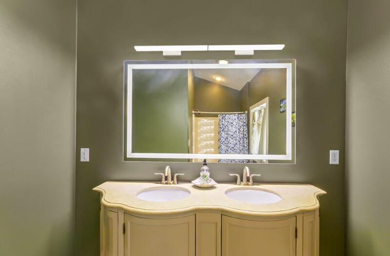 205 Kummrow Court Wales, WI 53183 - Photo 30 of 67 2nd floor full bath 1