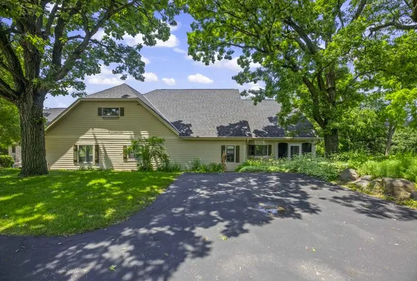 $1,425,990 | 205 Kummrow Court, Wales, WI 53183