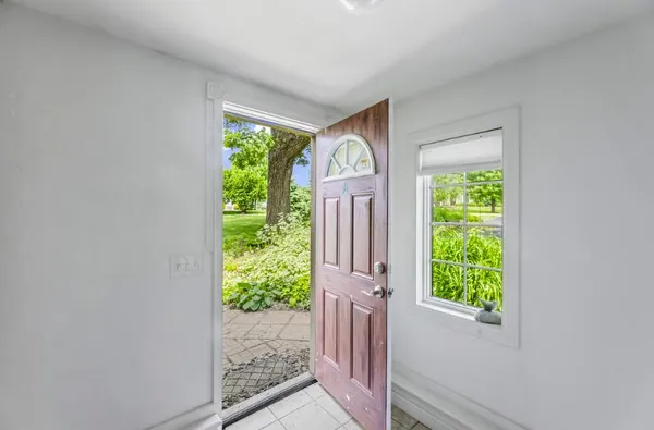 $1,425,990 | 205 Kummrow Court, Wales, WI 53183