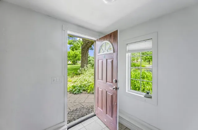 $1,425,990 | 205 Kummrow Court, Wales, WI 53183