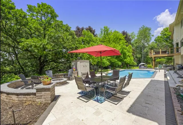 $1,425,990 | 205 Kummrow Court, Wales, WI 53183