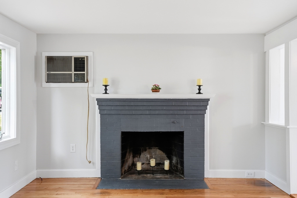 25 Julia Road Weymouth, MA 02191 - Photo 17 of 34