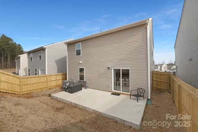 $359,900 | 9025 Creedmore Hills Drive, Charlotte, NC 28214