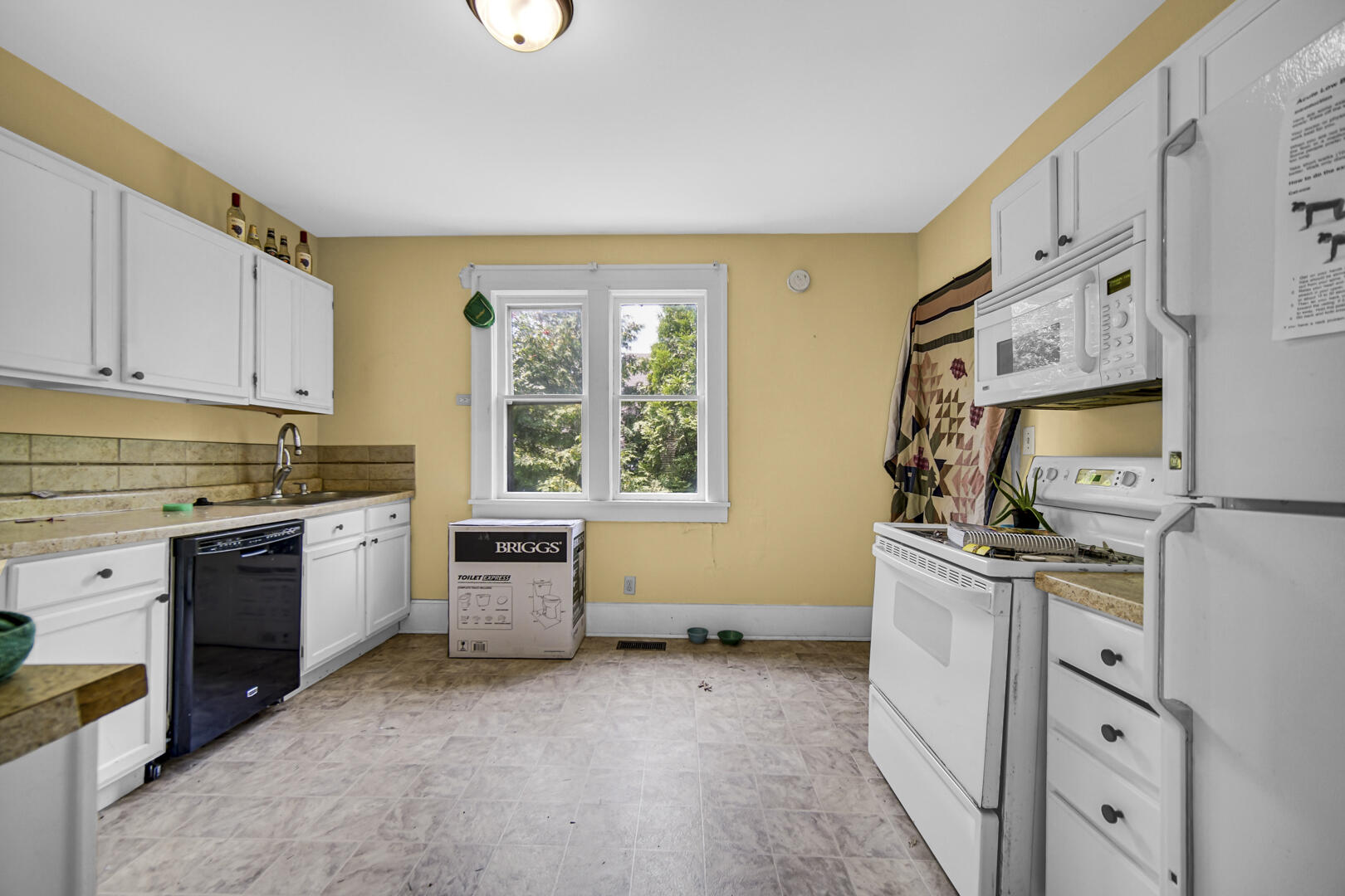 273 High Street Wheatfield, IN 46392 - Photo 8 of 17 1620x1080