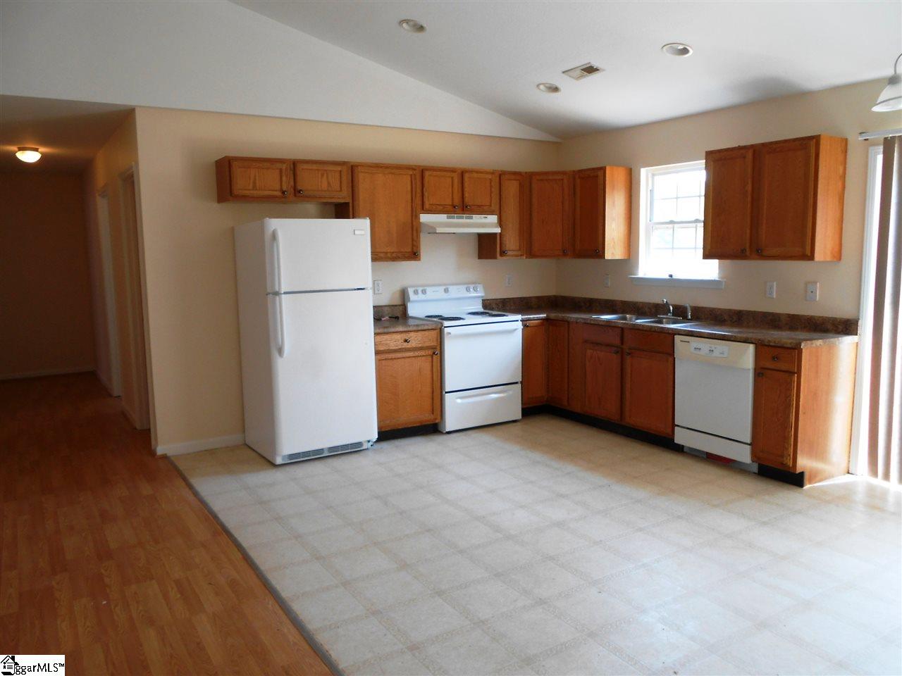 414 Anchor Road Greenville, SC 29617 - Photo 5 of 12 Gallery Image 5