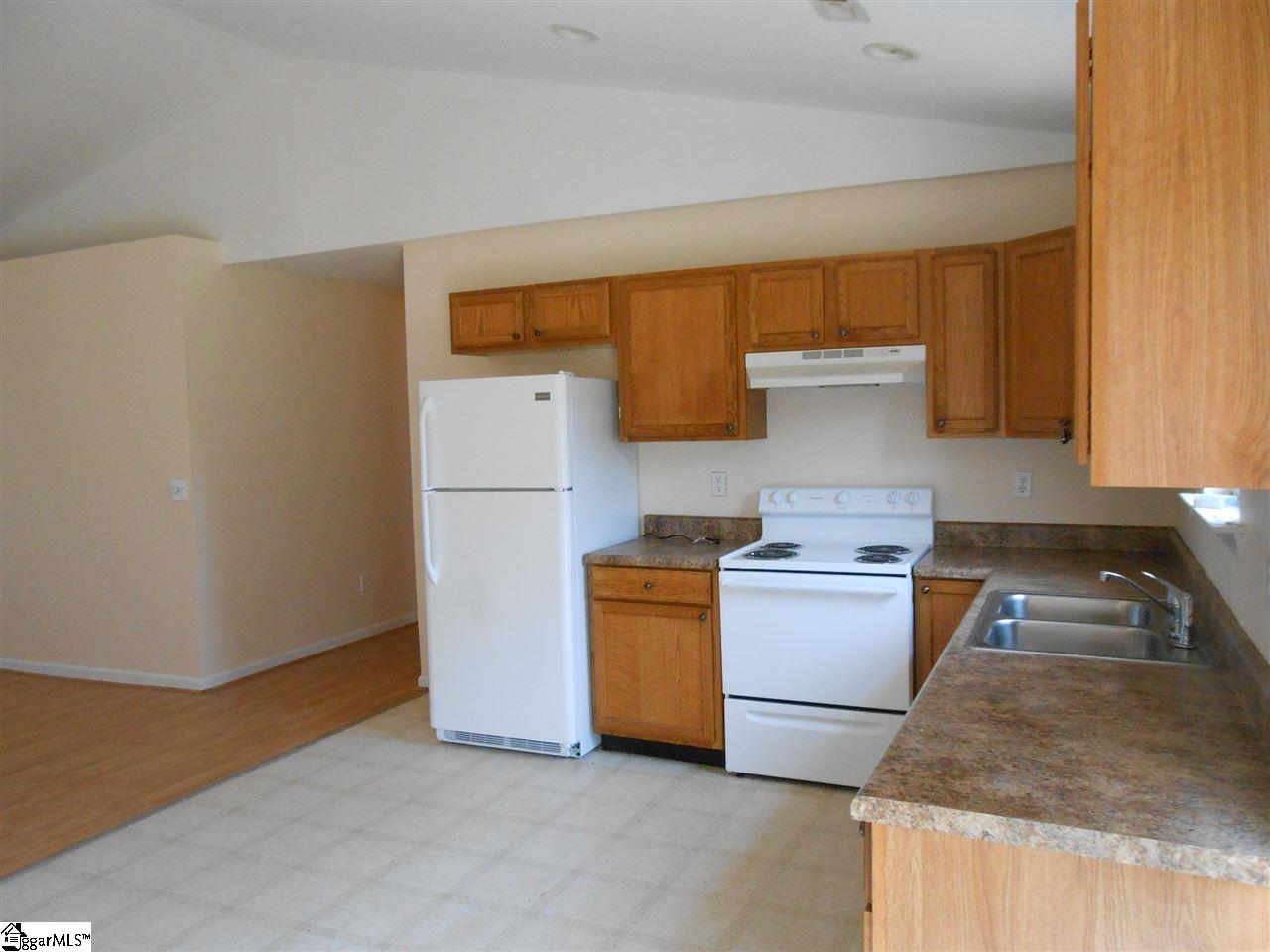 414 Anchor Road Greenville, SC 29617 - Photo 6 of 12 Gallery Image 6