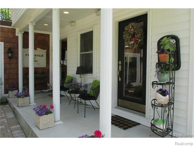132 Albertson Street Rochester, MI 48307 - Photo 7 of 44 GetMedia47RZX9XP.jpg