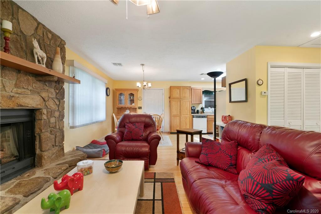 84 Soco Acres Road Maggie Valley, NC 28751 - Photo 4 of 20