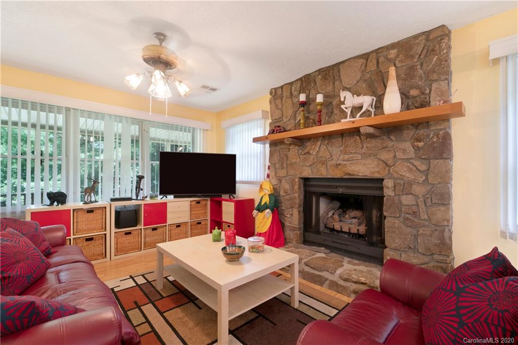 84 Soco Acres Road Maggie Valley, NC 28751 - Photo 5 of 20