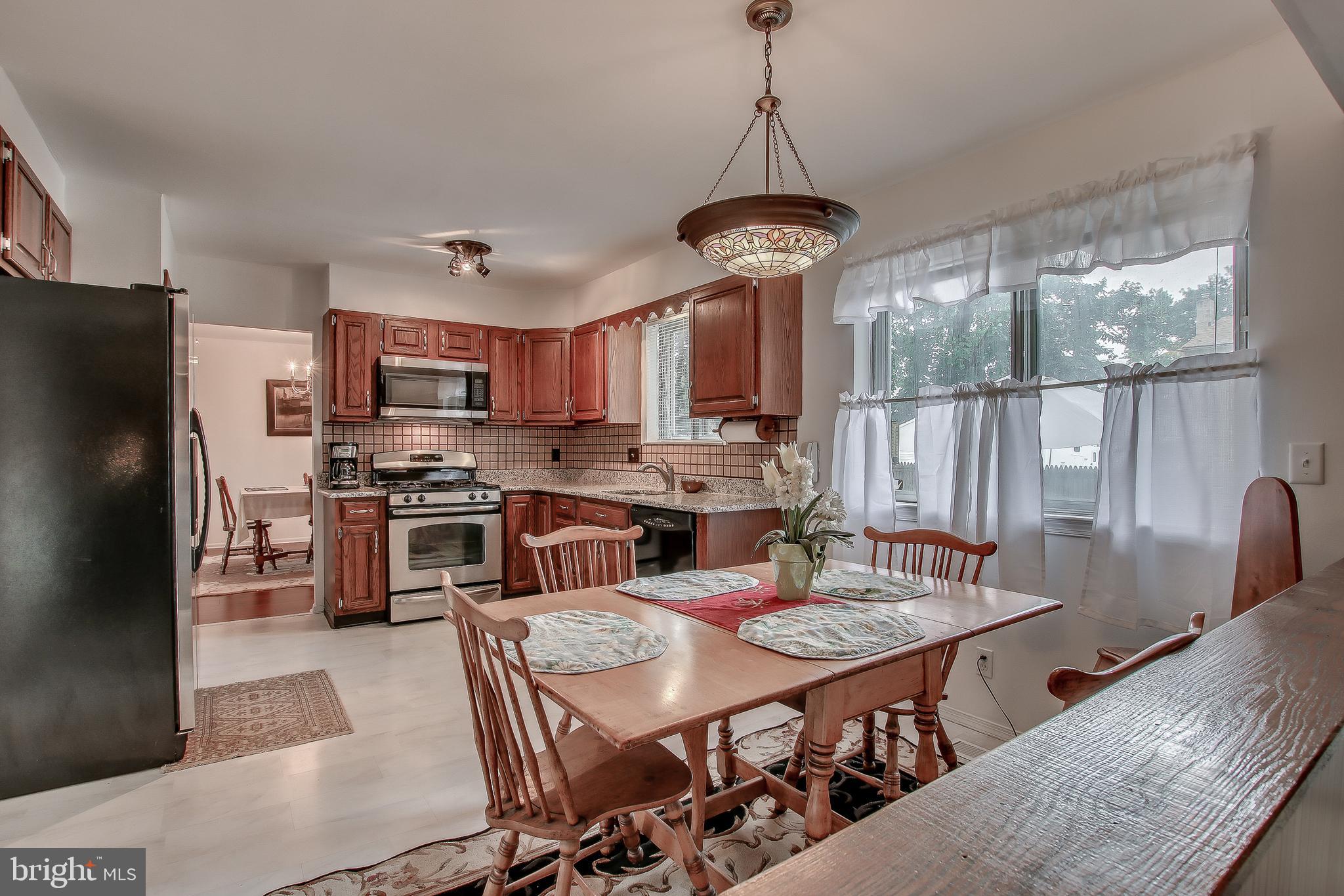 514 Elford Road Fairless Hills, PA 19030 - Photo 10 of 43 Gallery Image 10