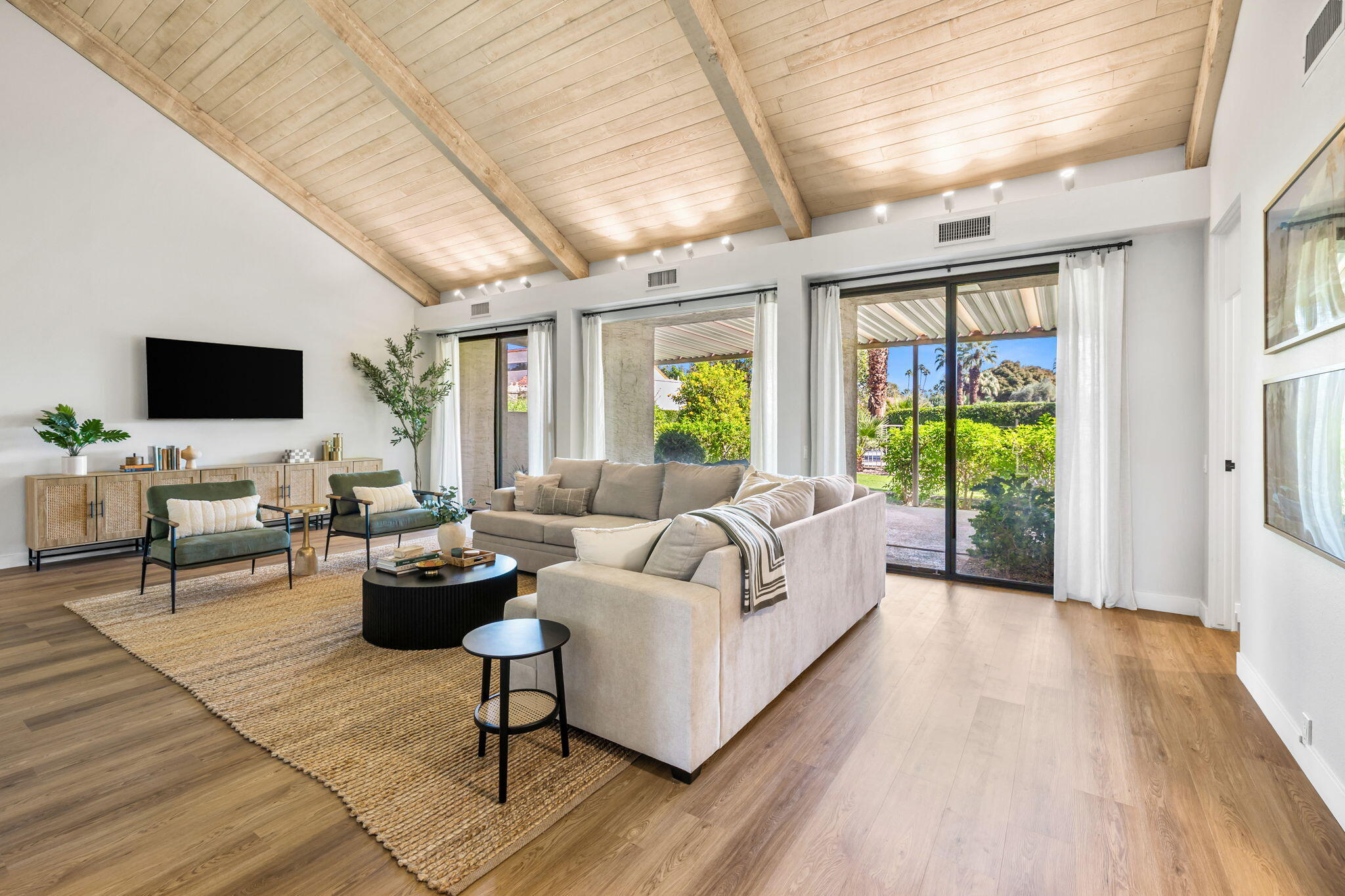 147 Desert W Drive Rancho Mirage, CA 92270 - Photo 13 of 90 20-web-or-mls-AM4A9829