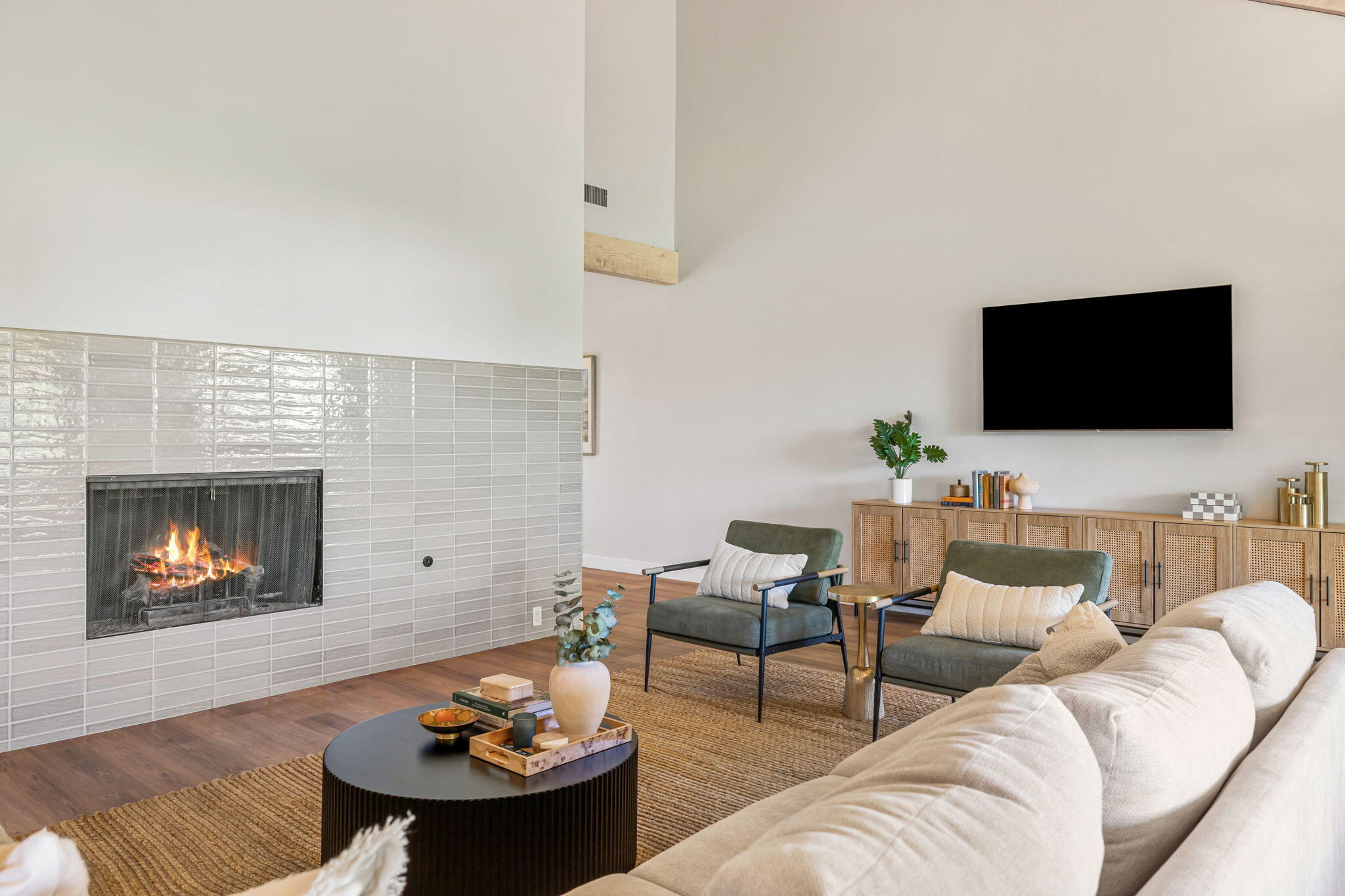 147 Desert W Drive Rancho Mirage, CA 92270 - Photo 14 of 90 22-web-or-mls-AM4A9839