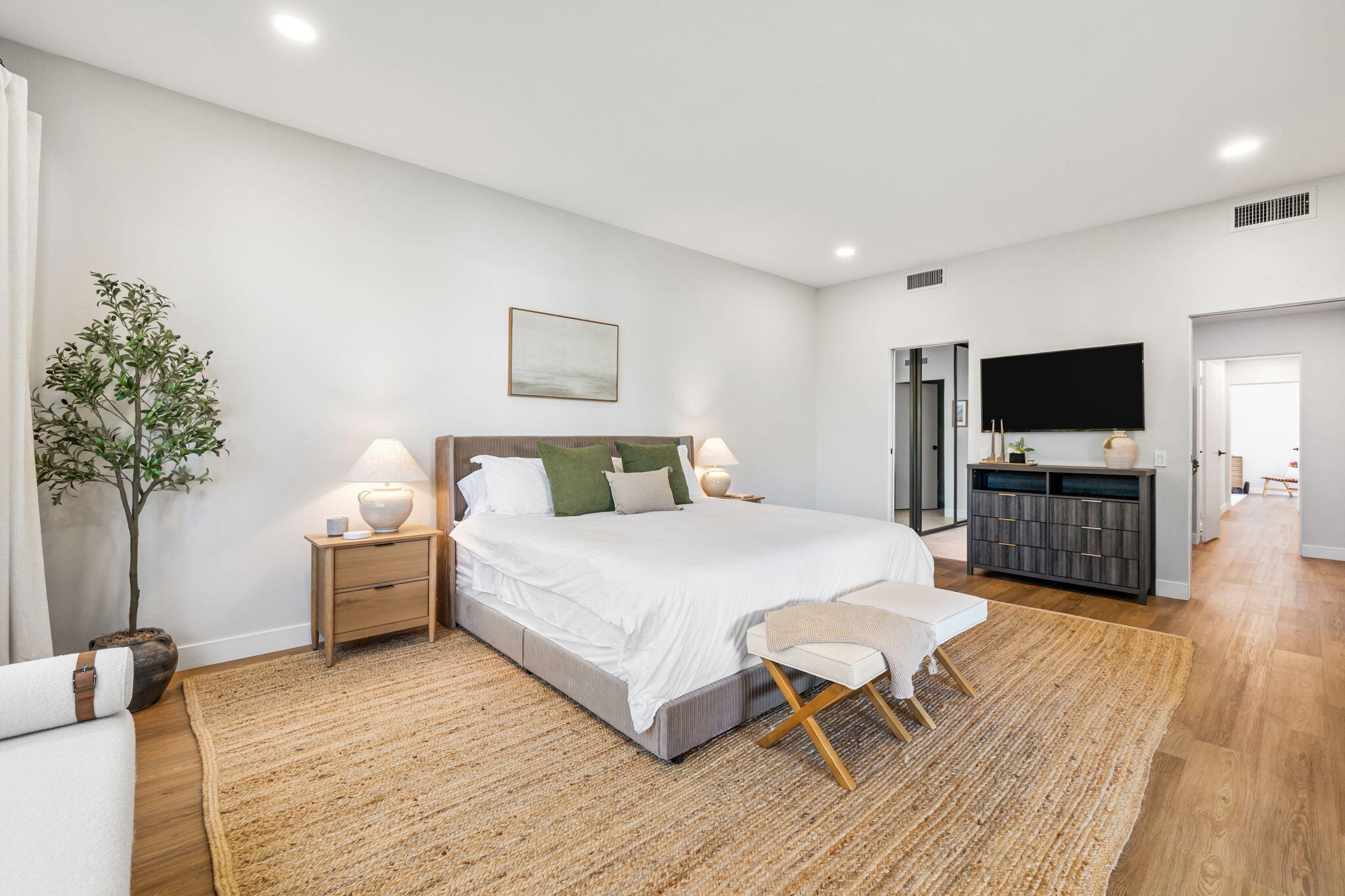 147 Desert W Drive Rancho Mirage, CA 92270 - Photo 31 of 90 29-web-or-mls-AM4A9874