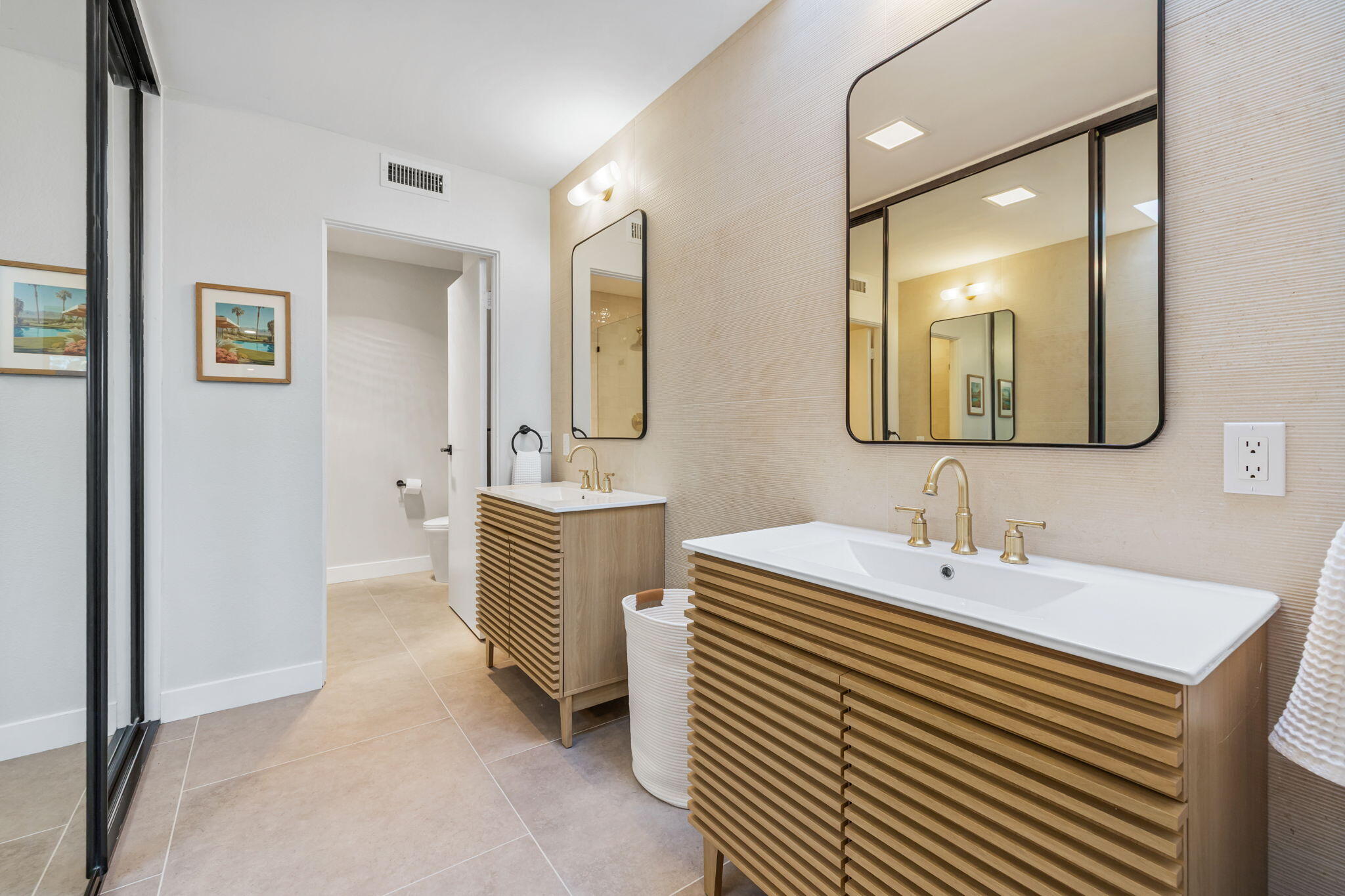 147 Desert W Drive Rancho Mirage, CA 92270 - Photo 32 of 90 31-web-or-mls-AM4A9884