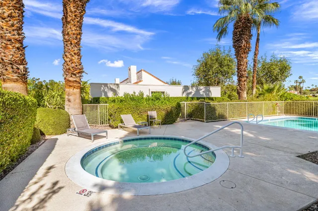 $649,999 | 147 Desert W Drive, Rancho Mirage, CA 92270