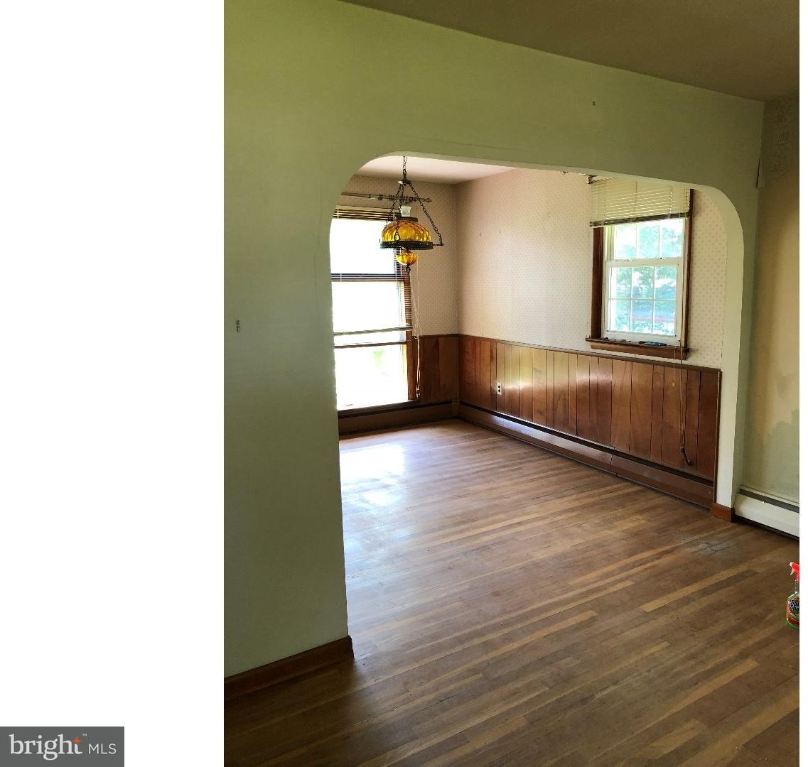 106 Brant Road Norristown, PA 19403 - Photo 3 of 11 Gallery Image 3