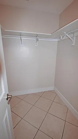 $2,000 | 7609 Southeast Hobe Terrace, Hobe Sound, FL 33455