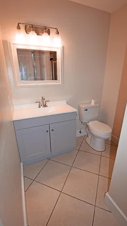 $2,000 | 7609 Southeast Hobe Terrace, Hobe Sound, FL 33455