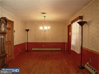 47 Fruitree Road Levittown, PA 19056 - Photo 4 of 12 Dining Room