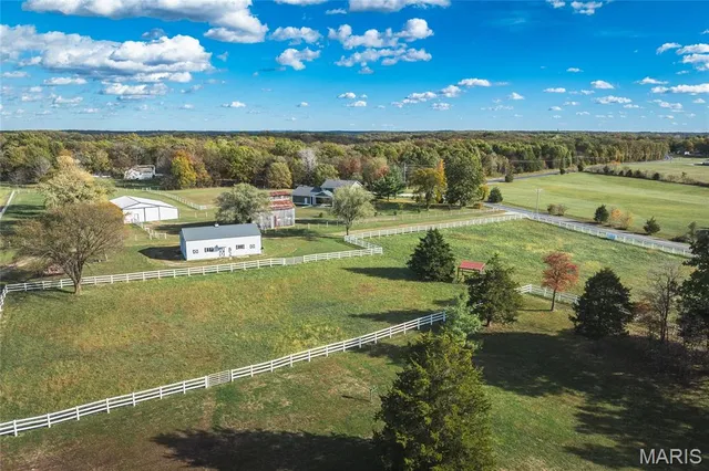 $735,000 | 3550 Cappeln Osage Road, Marthasville, MO 63357