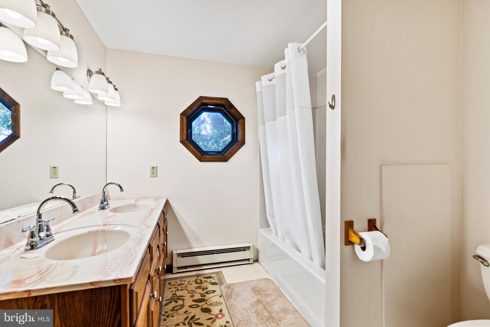 611 Alexander Spring Road Carlisle, PA 17015 - Photo 19 of 30 Primary Bathroom - Upper Level