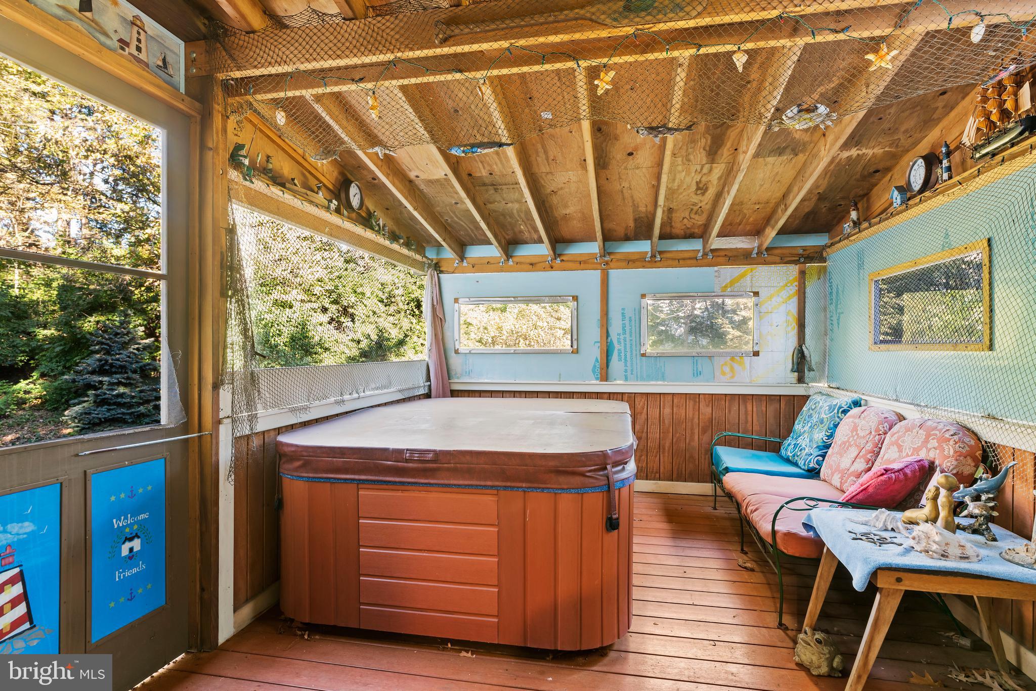 611 Alexander Spring Road Carlisle, PA 17015 - Photo 27 of 30 Hot tub area with removable panels