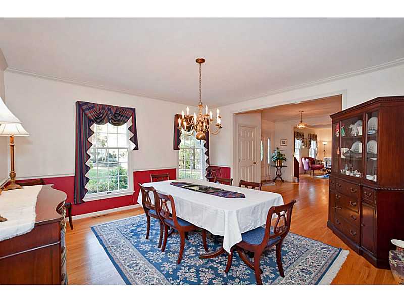 1000 High Hawk Road East Greenwich, RI 02818 - Photo 5 of 25 Dining Room.