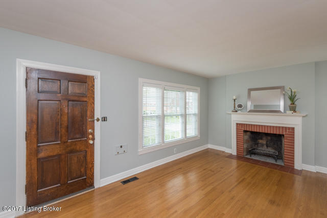 1032 Greenleaf Road Louisville, KY 40213 - Photo 6 of 26 008 (1)