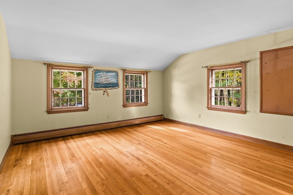 13 Conestoga Road Chelmsford, MA 01824 - Photo 19 of 37