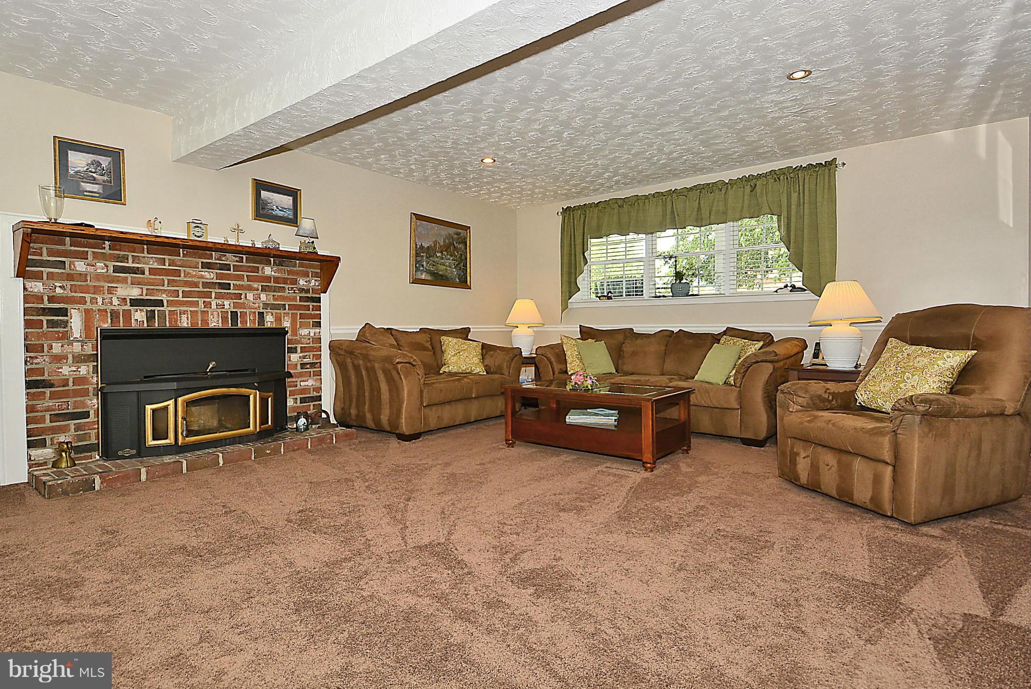 1009 Long Point Road Grasonville, MD 21638 - Photo 21 of 30 Family Room