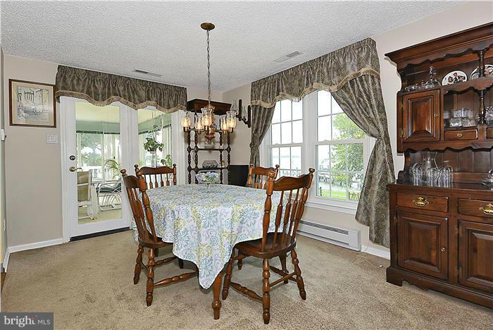 1009 Long Point Road Grasonville, MD 21638 - Photo 5 of 30 Dining Room