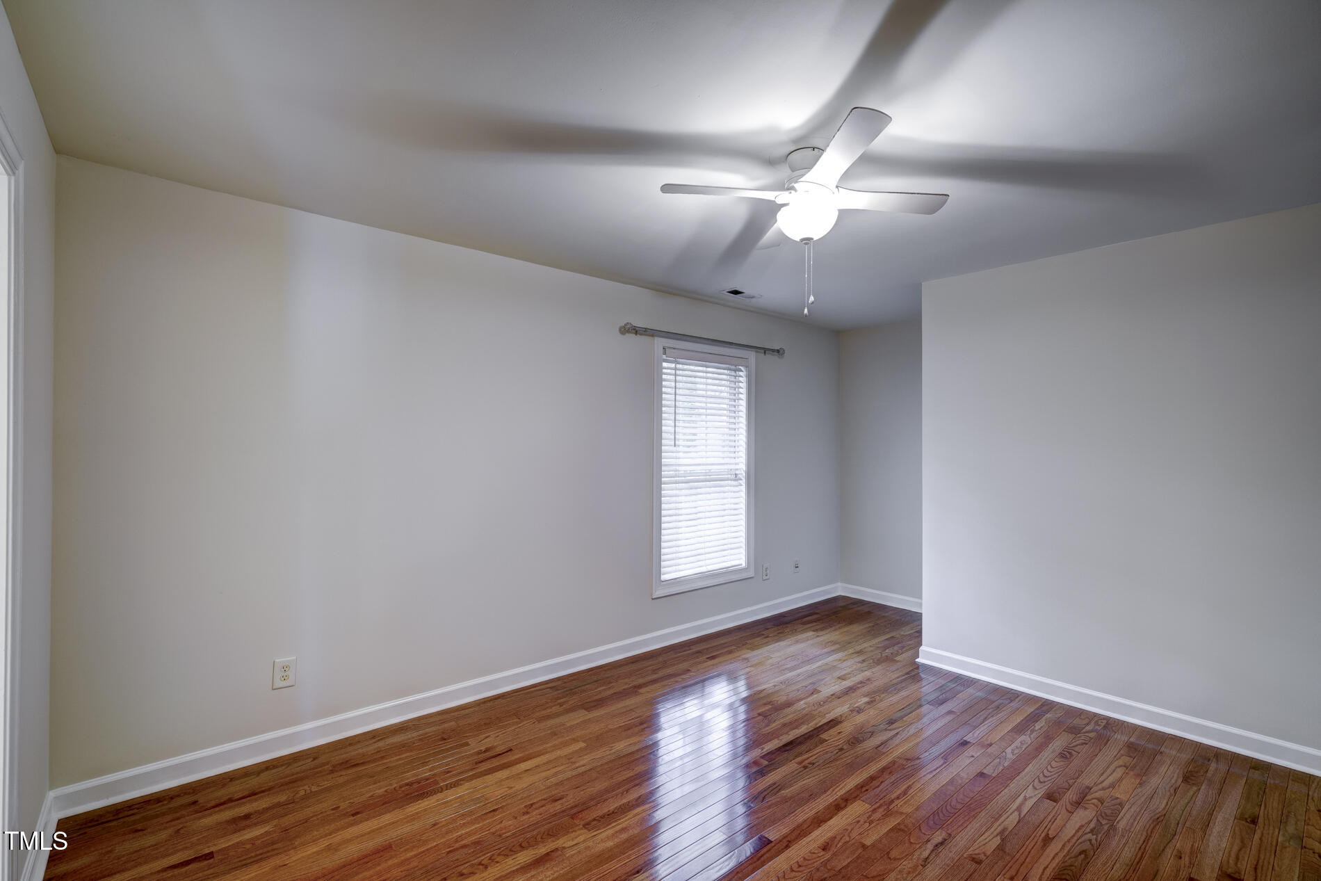 3004 Avensburg Court Raleigh, NC 27614 - Photo 32 of 59 3004 Avensburg-46