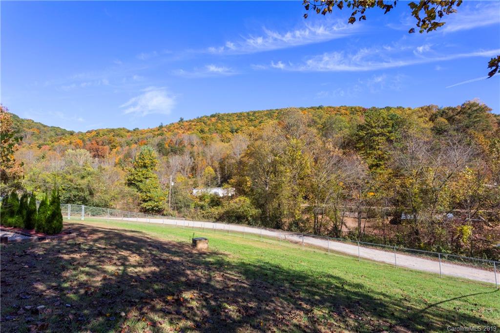 19 Holly Ridge Road Candler, NC 28715 - Photo 22 of 30 Gallery Image 22