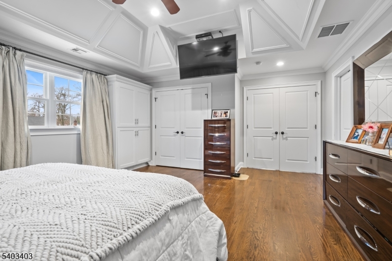1568 Radley Road Scotch Plains, NJ 07076 - Photo 14 of 38