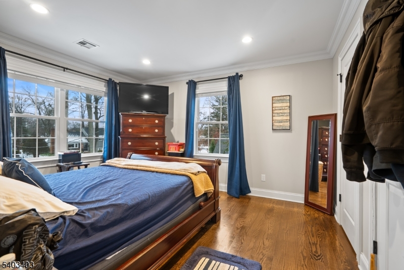 1568 Radley Road Scotch Plains, NJ 07076 - Photo 16 of 38