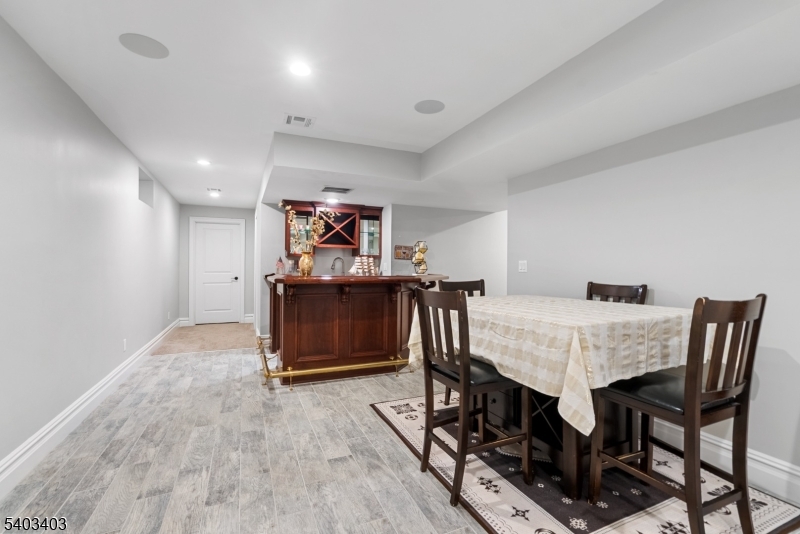 1568 Radley Road Scotch Plains, NJ 07076 - Photo 26 of 38