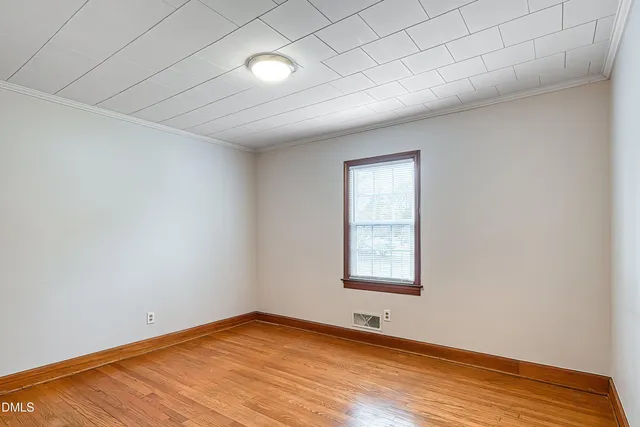 $1,800 | 629 East Main Street, Clayton, NC 27520