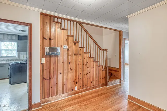 $1,800 | 629 East Main Street, Clayton, NC 27520