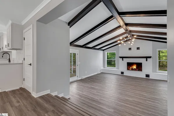 $323,000 | 181 State Rd S-30-483, Clinton, SC 29325