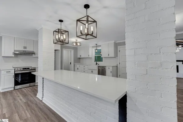 $323,000 | 181 State Rd S-30-483, Clinton, SC 29325