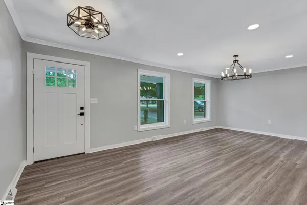 $323,000 | 181 State Rd S-30-483, Clinton, SC 29325