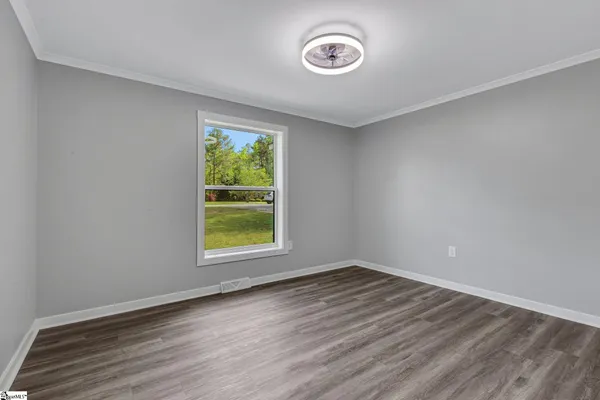 $323,000 | 181 State Rd S-30-483, Clinton, SC 29325