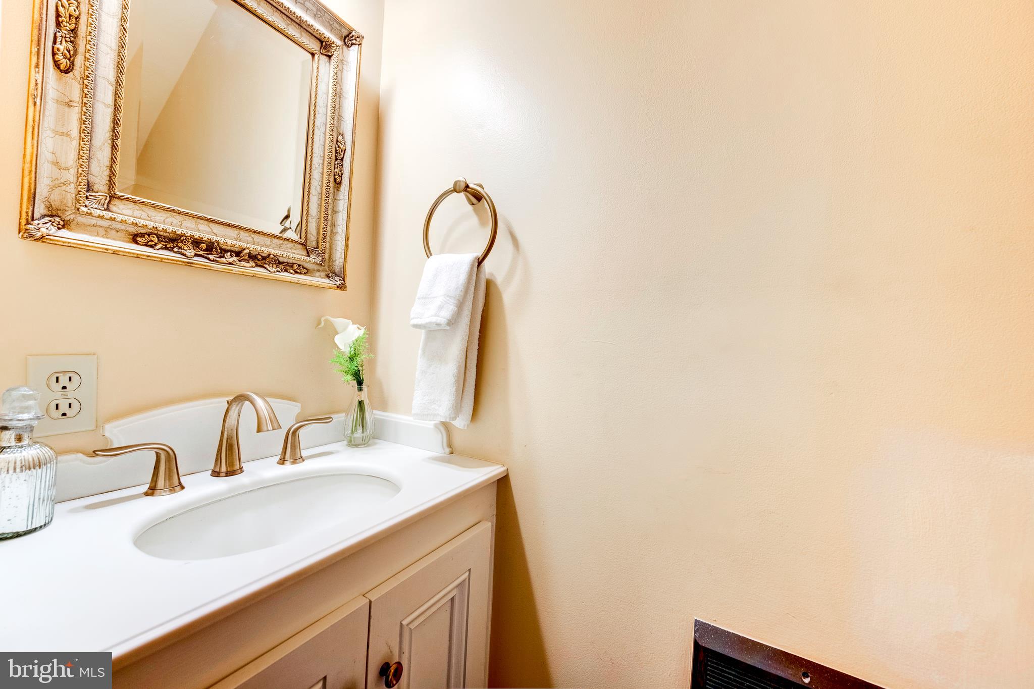 235 8th Street Southeast Washington, DC 20003 - Photo 27 of 51