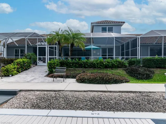 $595,000 | 249 Stella Maris Drive South, Naples, FL 34114